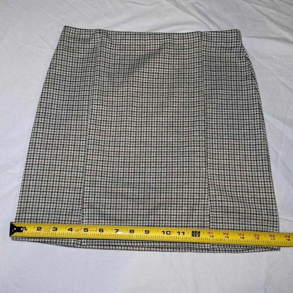 Full Tilt Women’s Stretch Mini Skirt Size Small NWOT